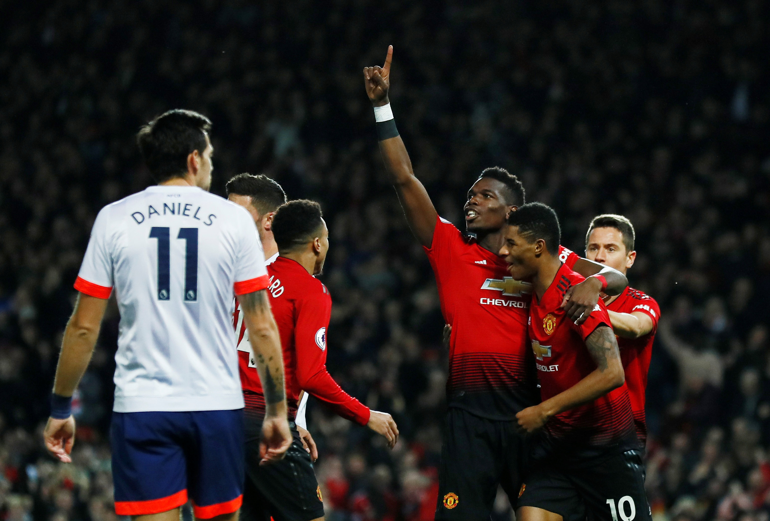 将为他赢得 将为他赢得